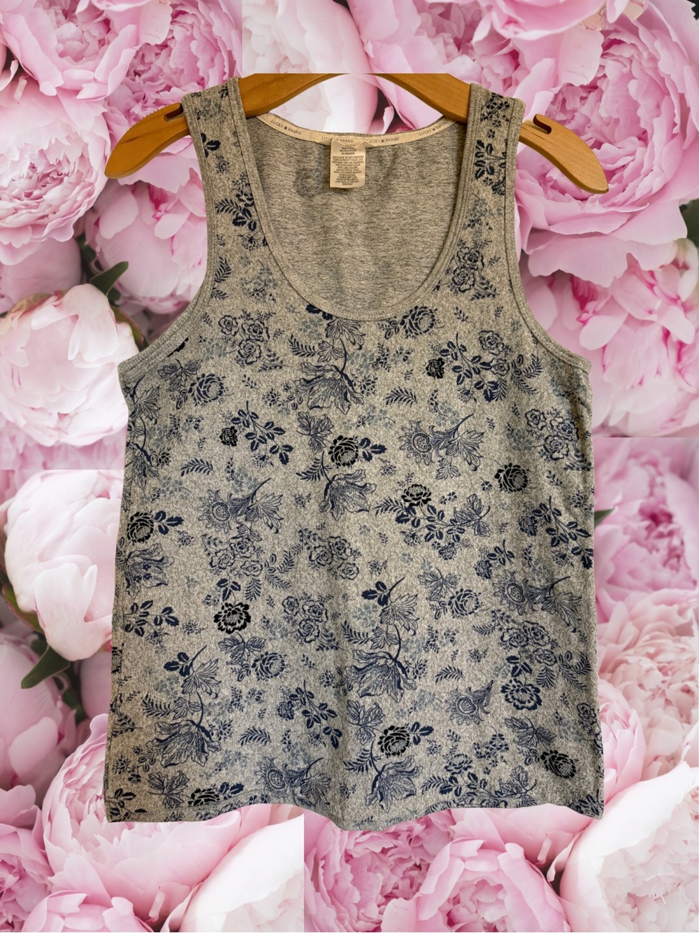 Lucky Brand Women’s Grey Tank Top Blue Foral Design Size Small Super Soft